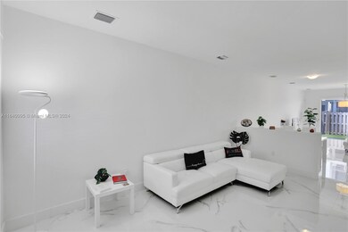 10271 NW 72nd St, Doral, FL 33178 - photo 5