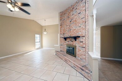 4325 Ireland Dr, the Colony, TX 75056 - photo 5