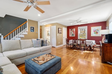 119 Stimson St, West Roxbury, MA 02132 - photo 4