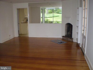 1907 Ruxton Rd, Towson, MD 21204 - photo 2