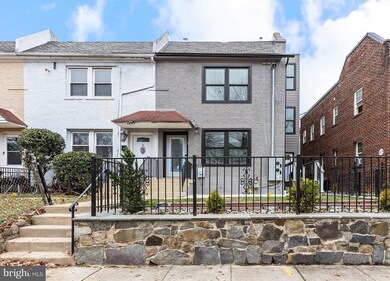 5404 4th St NW unit 2, Washington, DC 20011 - photo 6