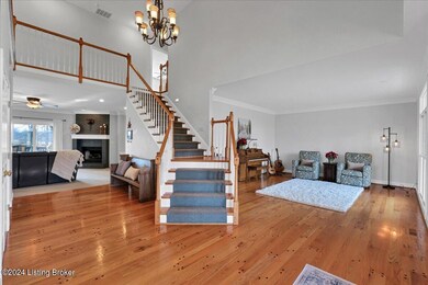 Entry to Formal Living Room