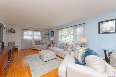 90 Euclid Ave, Troy, NY 12180 - photo 7