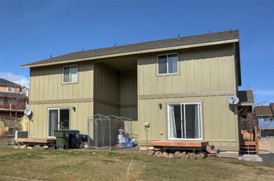 1696 NE Lotus Dr, Bend, OR 97701 - photo 2