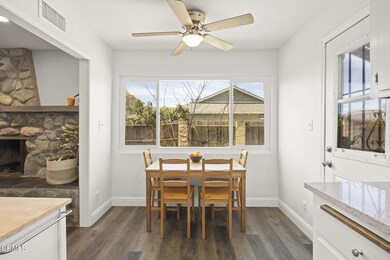 11-web-or-mls-Upmarketmedia_837Riv-48