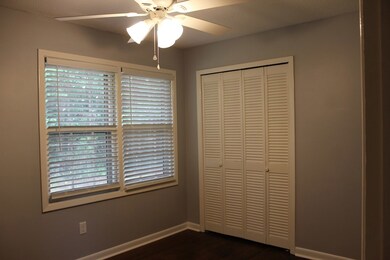 302 Irwin St, Tifton, GA 31794 - photo 7