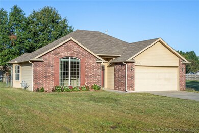 3512 S 215th East Ave, Broken Arrow, OK 74014 - photo 2