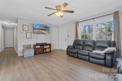 1014 Old Providence Rd, Gastonia, NC 28052 - photo 6