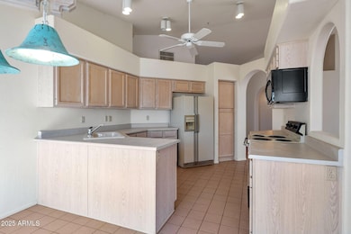 9167 E Kimberly Way, Scottsdale, AZ 85255 - photo 3