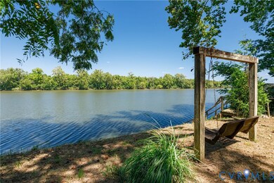 10760 Cherokee Rd, Midlothian, VA 23113 - photo 4