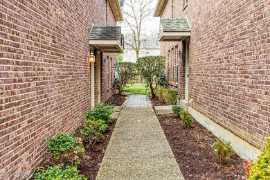 8514 Grand Neptune Dr unit 1701, Louisville, KY 40228 - photo 3