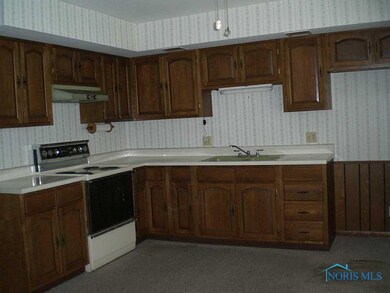 333 S Main St, West Unity, OH 43570 - photo 2