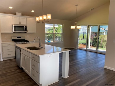 2069 SE Academy St, Dallas, OR 97338 - photo 6