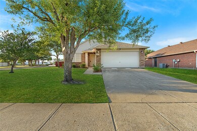 810 Bessemer Dr, Wylie, TX 75098 - photo 2