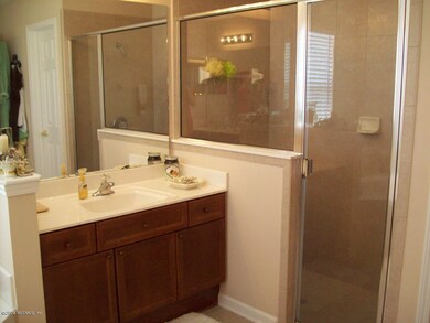 1422 Walnut Creek Dr, Fleming Island, FL 32003 - photo 6