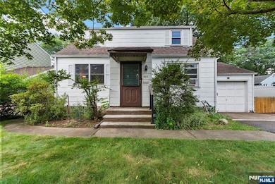 305 E Main St, Bergenfield, NJ 07621 - photo 2