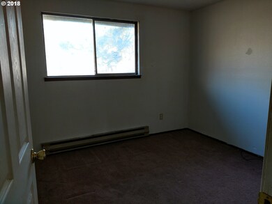 524 N Johnson Ave, Prairie City, OR 97869 - photo 4