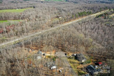 184 Sparrow Rd, Statesville, NC 28625 - photo 7