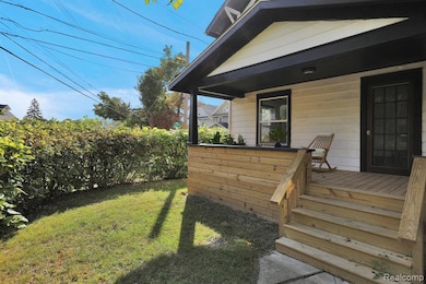 1428 E César E Chávez Ave, Lansing, MI 48906 - photo 2