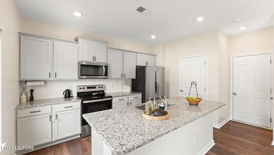 11-Kitchen