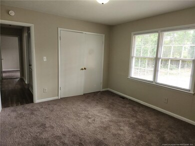 7563 Carrollburg Dr, Fayetteville, NC 28303 - photo 5