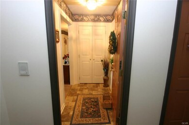 978 Cold Spring Rd unit 2, Allentown, PA 18103 - photo 2
