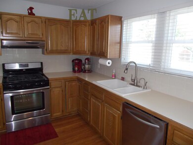 371 Harwich Rd, Circleville, OH 43113 - photo 7