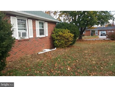 170 Saint George St, Coatesville, PA 19320 - photo 3
