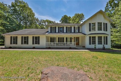 3337 William Cir, Slatington, PA 18080 - photo 2