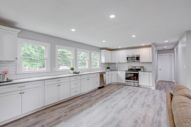 15 Wellesley Rd, Danvers, MA 01923 - photo 6