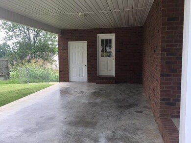 107 Drake Dr, Shelbyville, TN 37160 - photo 4