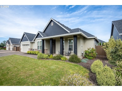 93 Bobby Jones Ave, Creswell, OR 97426 - photo 3