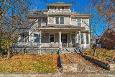 304 Lincoln Ave, Lincoln, IL 62656 - photo 2