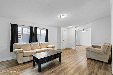 07-Living Room