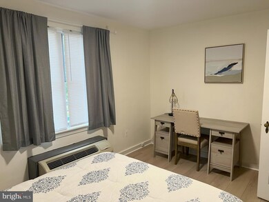 16 Auburn Ct unit C, Alexandria, VA 22305 - photo 5