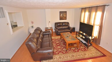 7407 Aspenpark Rd, Lorton, VA 22079 - photo 4