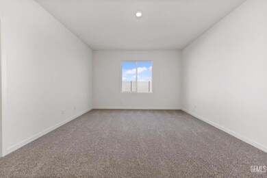 7919 Ita Palm Way, Bakersfield, CA 93313 - photo 4