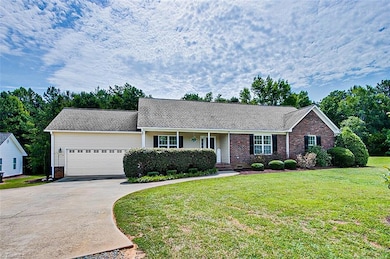 2511 Danny Bell Rd, Asheboro, NC 27205 - photo 5