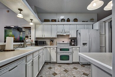 Spacious Kitchen