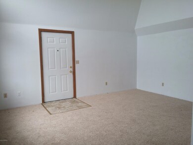 1541 W Tudor Rd unit 6, Anchorage, AK 99503 - photo 2