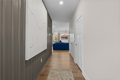 203 Lola Ct, Mc Kees Rocks, PA 15136 - photo 7