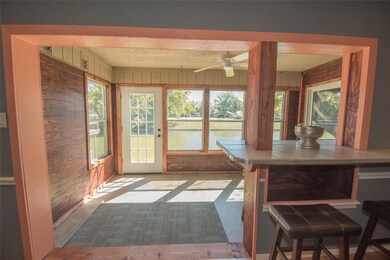 403 Mercury Ct, Granbury, TX 76049 - photo 5