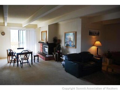 Den/Family/Great Room.