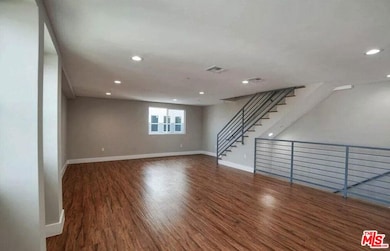 2301 Hauser Blvd, Los Angeles, CA 90016 - photo 3