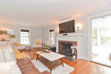 1045 High St, Westwood, MA 02090 - photo 4