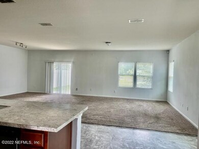 9136 Tapper Ct, Jacksonville, FL 32211 - photo 2