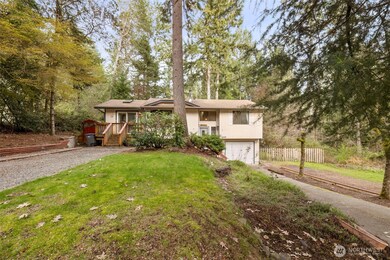14695 Forest Glen Rd SW, Port Orchard, WA 98367 - photo 3