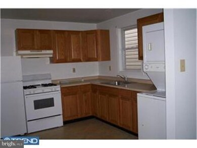 24 Mary St, Penns Grove, NJ 08069 - photo 2