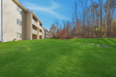 129 Quaker Hwy unit 6, Uxbridge, MA 01569 - photo 4