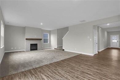 Photos shown may be an artist rendering, model home, or of the same model but located in a different Lennar subdivision due to current construction stage.